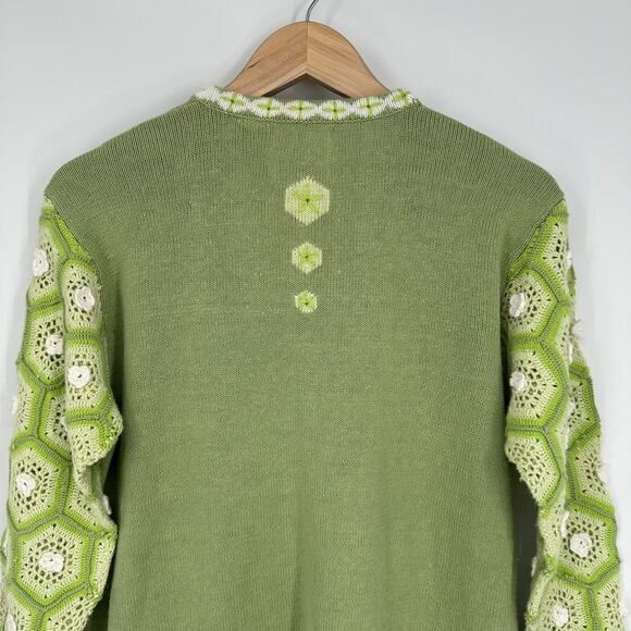 Storybook Knits Vintage 90s Bee Sweater Crochet Granny Square Chunky Cardigan - Picture 8 of 12